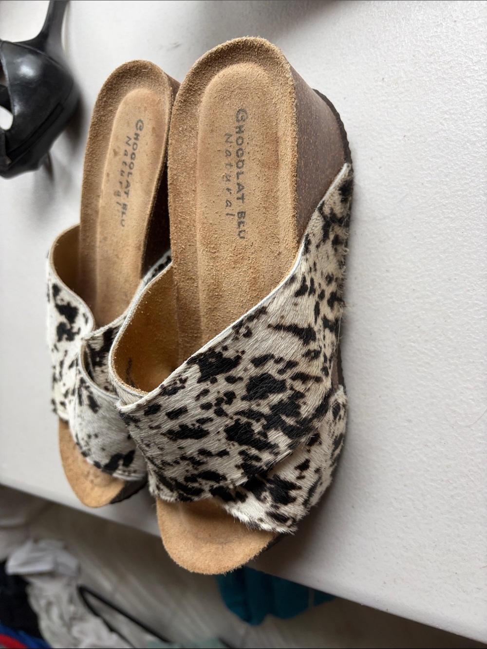 Chocolat Blu Cowhide Calf Hair Cross Band Slide Sandals EU 38 US 7.5/8 🐄